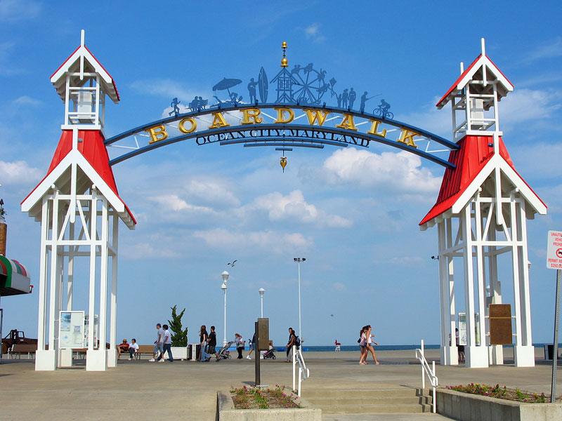 ocean city boardwalk entrance sign