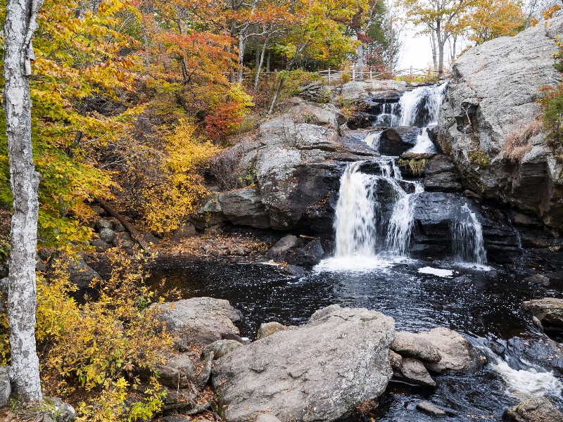8 Most Beautiful Places In New England To See Fall Foliage Trips To Discover