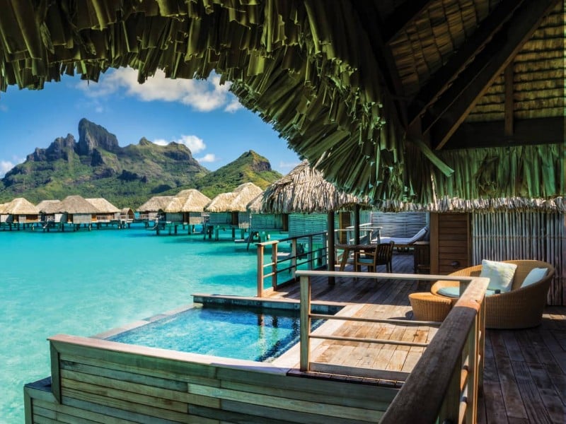 22 Best Couples Resorts in the World for 2020 (and Here’s