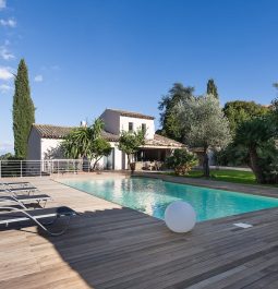 Exterior of Superb Villa with 5 Rooms and a Heated Pool in Cannes