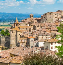 Anghiari is a hilltop town and comune in the Province of Arezzo, Tuscany, Italy