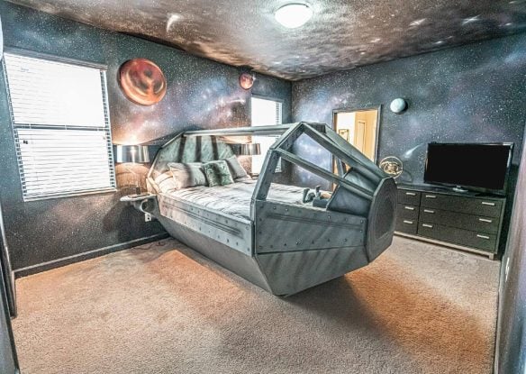 Grey Star Wars bedroom with themed bed