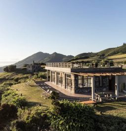 stunning villa overlooking the sea