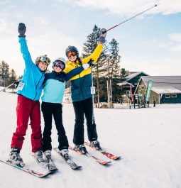 skiers at Cranmore Mountain Resort